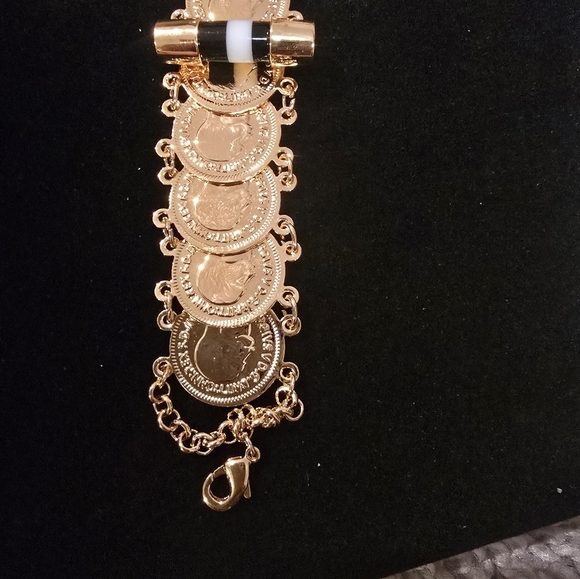 18kgp Dubai Jewelry Elegant Gold Coin Bracelet - Picture 6 of 8